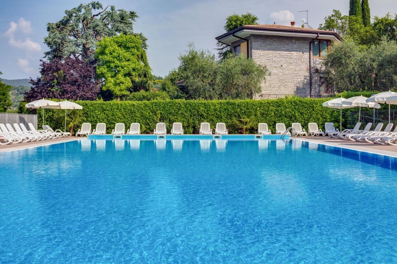 Appartamenti San Carlo Costermano sul Garda Exterior foto