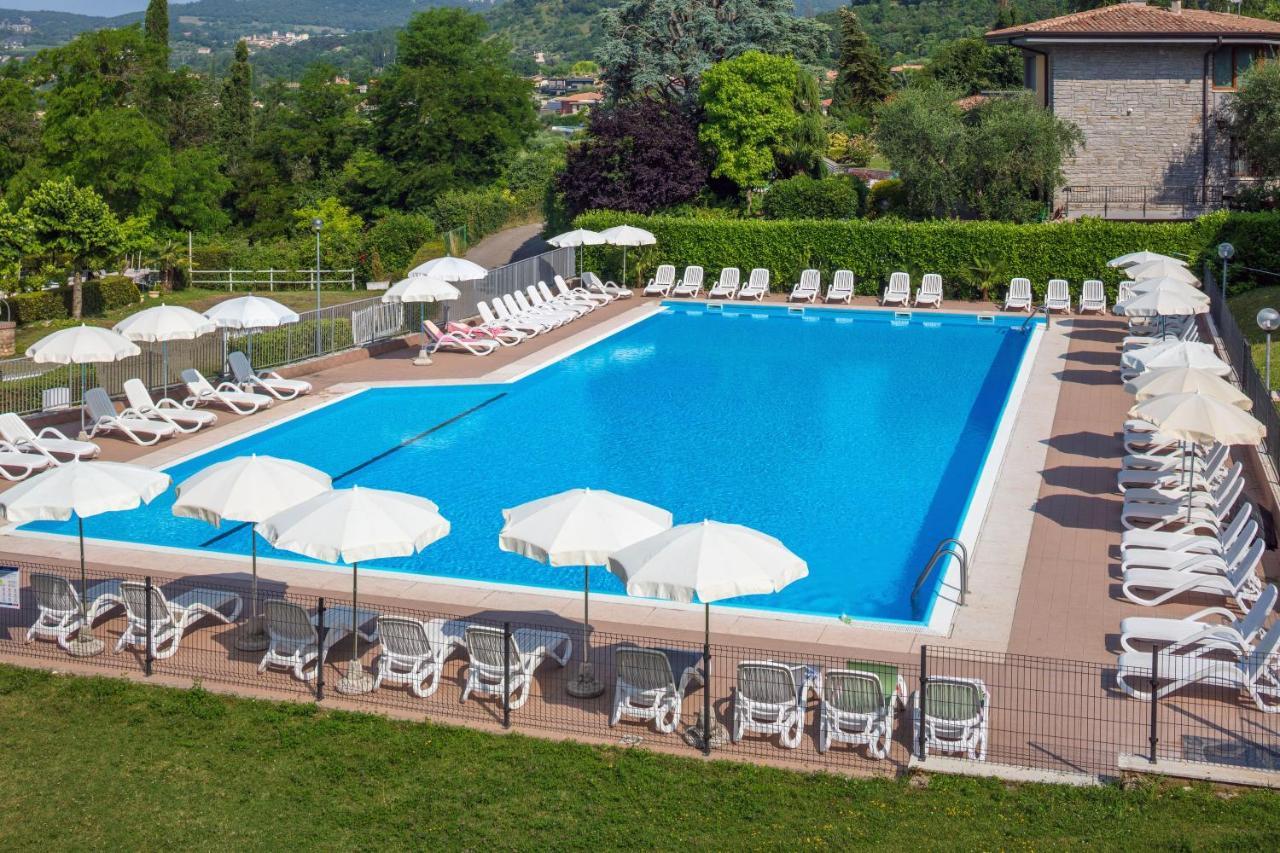 Appartamenti San Carlo Costermano sul Garda Exterior foto