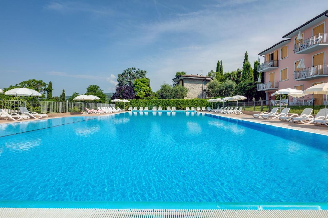 Appartamenti San Carlo Costermano sul Garda Exterior foto