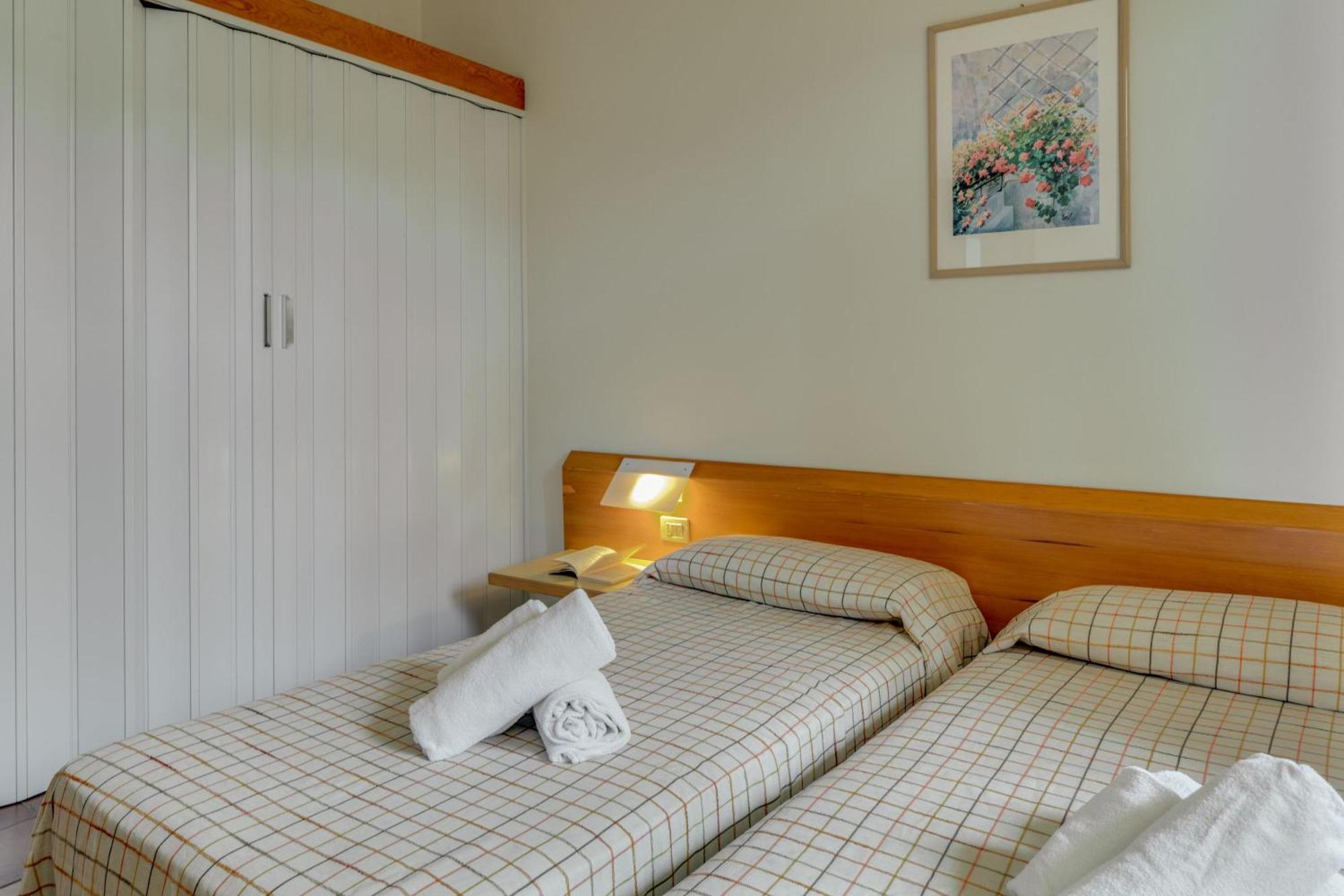 Appartamenti San Carlo Costermano sul Garda Exterior foto